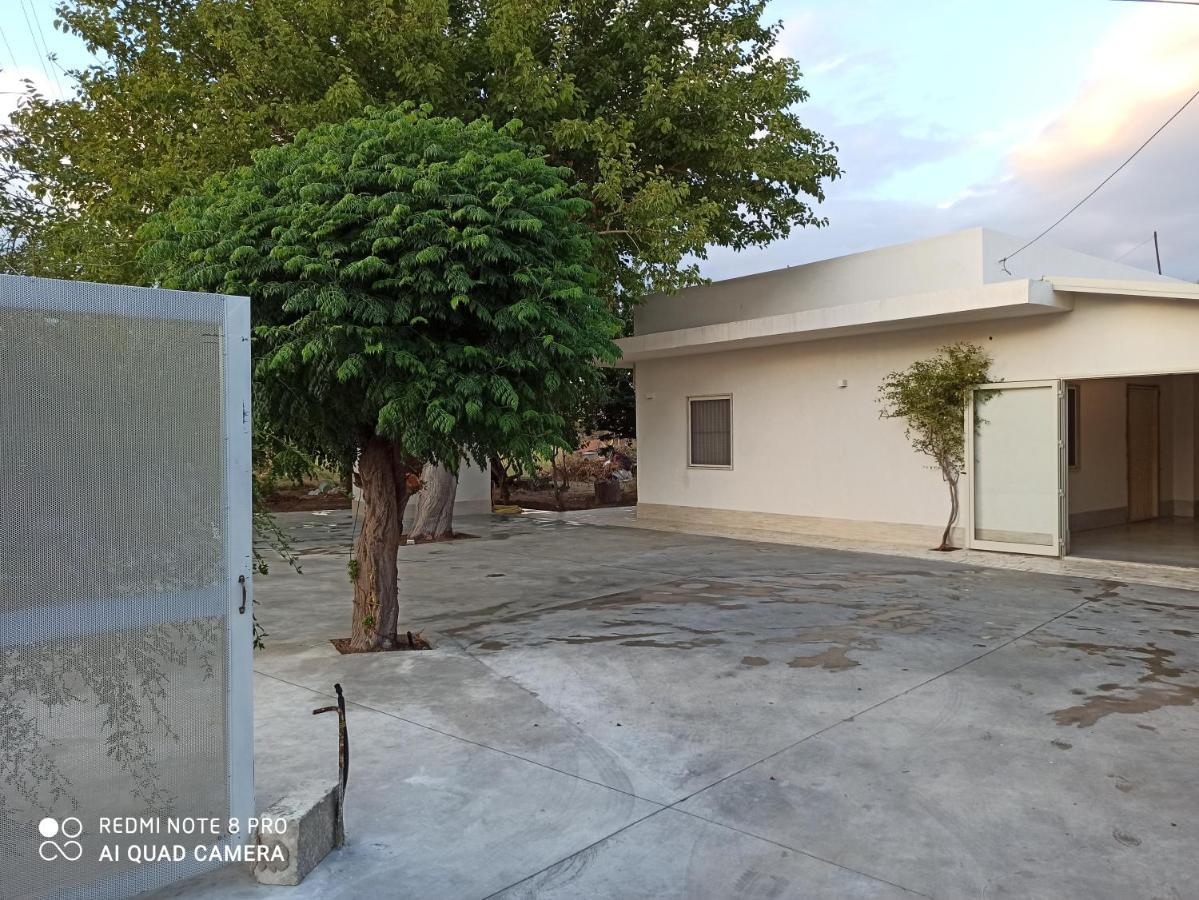 Casa degli Spartani Pina Scicli Esterno foto
